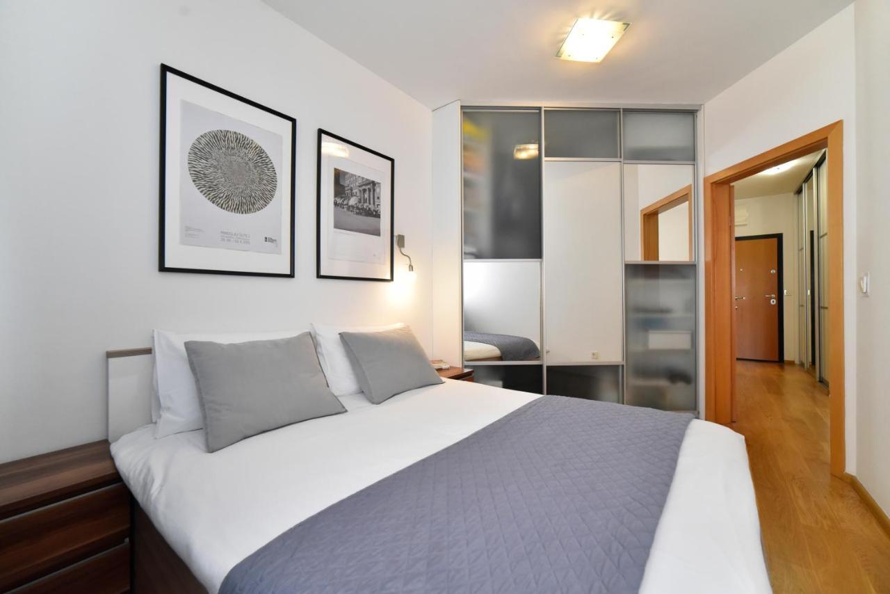 Block Park With Private Garage Parking Apartma Zagreb